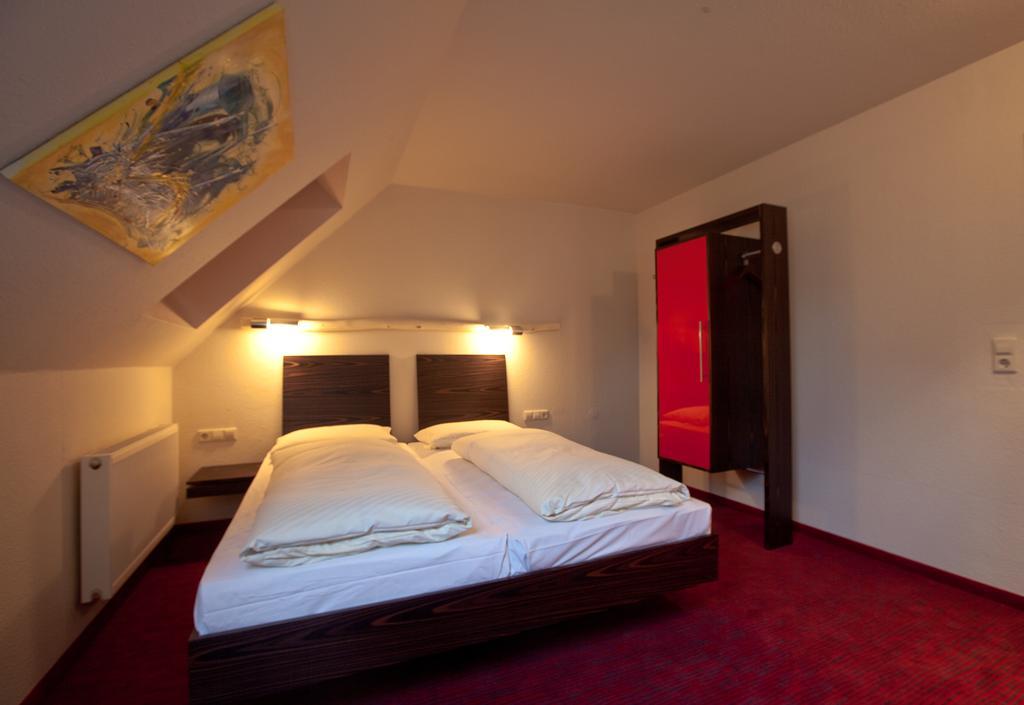 Hotel Speyer Am Technik Museum Room photo